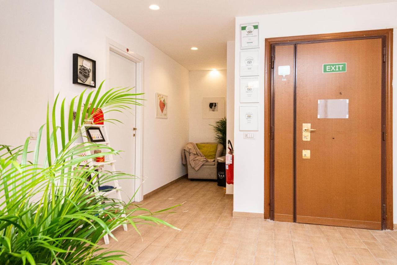 Om2Rome Apartment ภายนอก รูปภาพ
