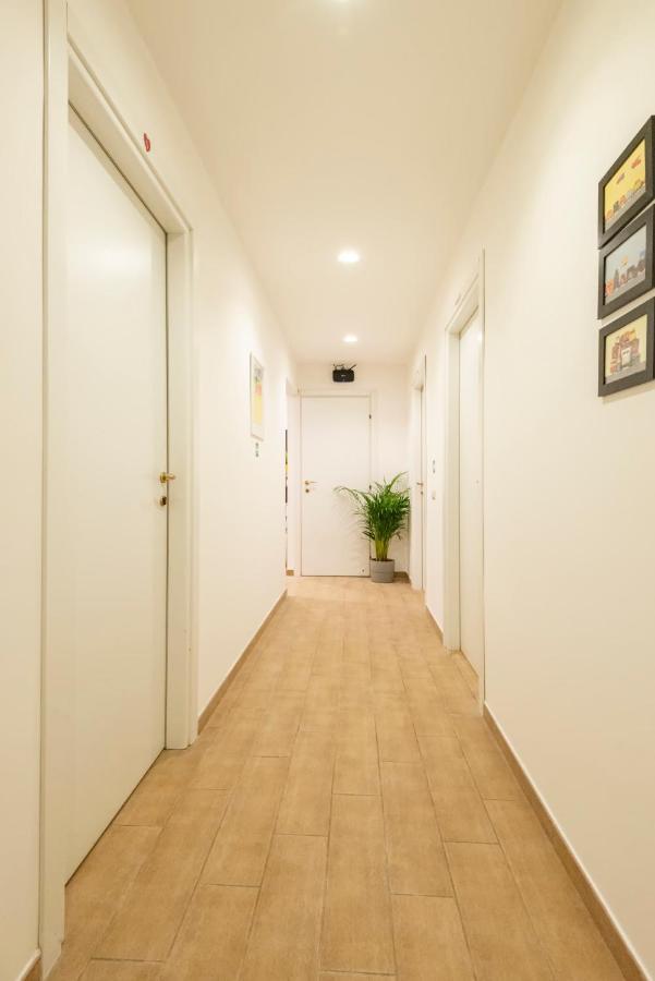 Om2Rome Apartment ภายนอก รูปภาพ