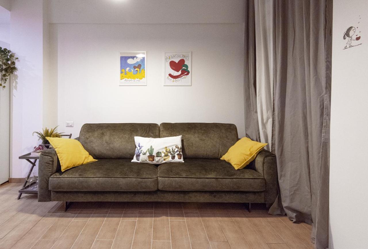 Om2Rome Apartment ภายนอก รูปภาพ